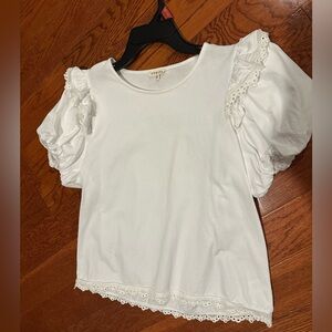 JODIFL Elegant White Blouse